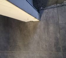 Détail du carrelage: découpe impeccable