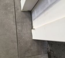 Détail du carrelage: découpe impeccable