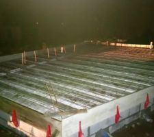 De nuit, la photo est pas terrible :-)