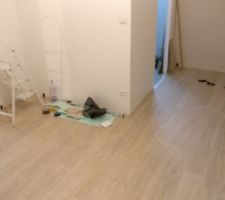 Parquet fini dans ma chambre (ma femme est devenue une vrai pro)