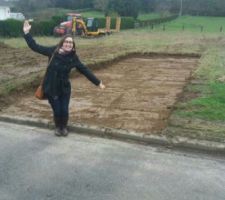 Notre terrassier est pass&eacute; ce jour pour r&eacute;aliser l'acc&egrave;s chantier et voil&agrave; une belle all&eacute;e de faite