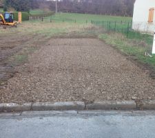 Et voilà notre accès chantier fini il fait 13m de long sur 4m de large