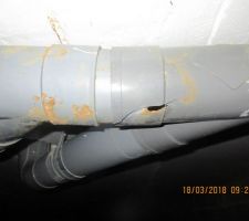 PVC cassé dans le vide sanitaire non noté sur le PV de reception.