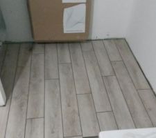 Salle de bain - Pose du carrelage