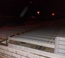 Mise en place des hourdis (nouveau terme appris il y a quelques jours...)