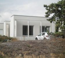 Maison type Linéa de Babeau Seguin, adaptée à la configuration du terrain
