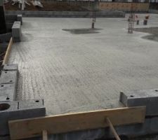 Dalle sur terre plain