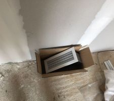 Début de l'installation du chauffage/climatisation système RIBO.