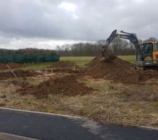 Bonne surprise , ils commencent avec 1 semaine d'avance. :-)