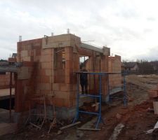 Pr&eacute;paration pour la dalle de l'&eacute;tage