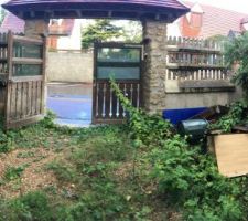 Entr&eacute;e du Terrain