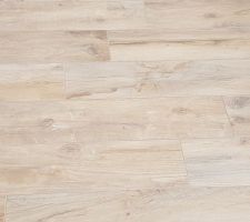 Carrelage choisi aspect parquet pour la suite parentale 20x120