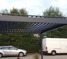 Pergola bioclimatique gris anthracite 7016