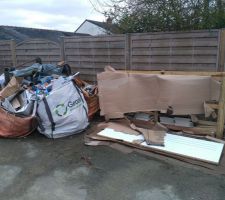 20-02-2018... probl&egrave;me r&eacute;curant de l'enl&egrave;vement des d&eacute;chets qui restent des semaines.