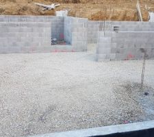 Pose de 26 tonnes de calcaire