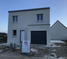 Enduis ext&eacute;rieurs ton pierre termin&eacute;s