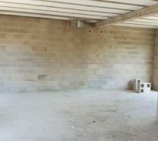 Espace salon/salle a manger..vu depuis la futur chambre ..