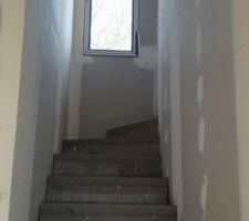 Chappe maigre posée à l'étage et dans les escaliers