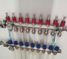 Arrivée d'eau du plancher chauffant