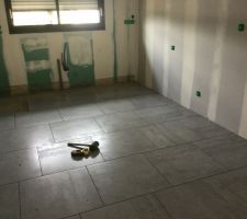 Suite carrelage