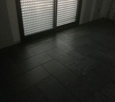 Carrelage bureau fini