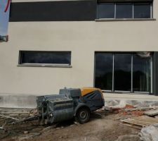 Enduit du pignon presque fini