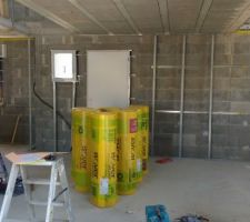 Réunion de chantier avec chef de chantier et début des travaux interieurs