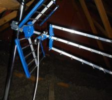 Mise en place et installation Antenne râteau dans les combles