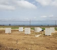 Livraison des parpaings pour la dalle