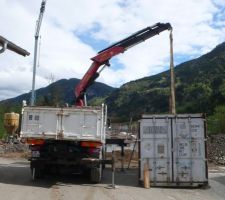 Chargement du container chez mon terrassier