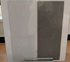 Couleur du carrelage de la salle de bain 3 pan de mure blanc et celui face a la baignoire en noir