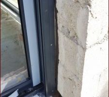 Baies posées mais seuils non faits ....