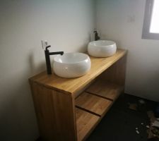 Quelques &eacute;tapes du meuble de SDB