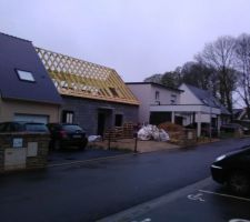Charpente en cours!