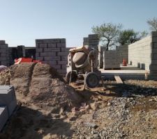 Murs rez-de-chauss&eacute;e