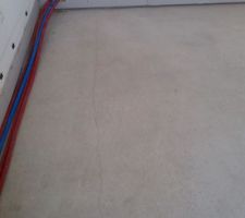 La dalle est fissurée...