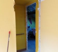 Rénovation bureau, changement porte