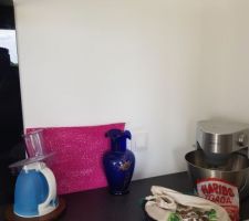 Autre idée de couleur pour la cuisine bien que je préfère l'autre idée