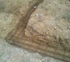 Angle fondations bien fait avec equerre...