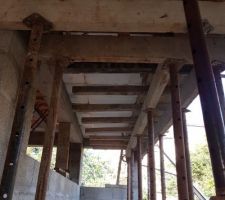 Sous face chambre en porte &agrave; faux