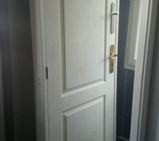 Porte intérieure de base Delias 4.134 Maisons Pierre Gamme Confort (sans serrure sinon ajouter 7? par porte) + serrure dorée