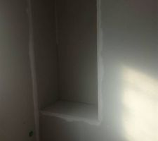 Aménagement d'un placard au dessus de l'escalier, en plaques de placo BA13