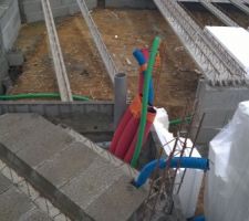 On peut voir ici la partie garage non isol&eacute;e et la partie vie avec isolant