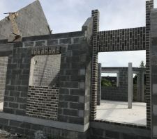 Maçonnerie porte d?entree Et bureau
