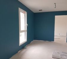 Peinture bleu p&eacute;trole mezzanine