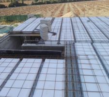 Plancher ferraill&eacute; et Tr&eacute;mie escalier