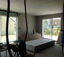 Pièce de vie. ça change avec le placo !