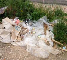 Détritus sur le chantier