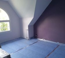 Chambre 3 : peinture faite + sous-couche sol posée