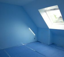 Chambre 2 : peinture faite + sous-couche sol pos&eacute;e